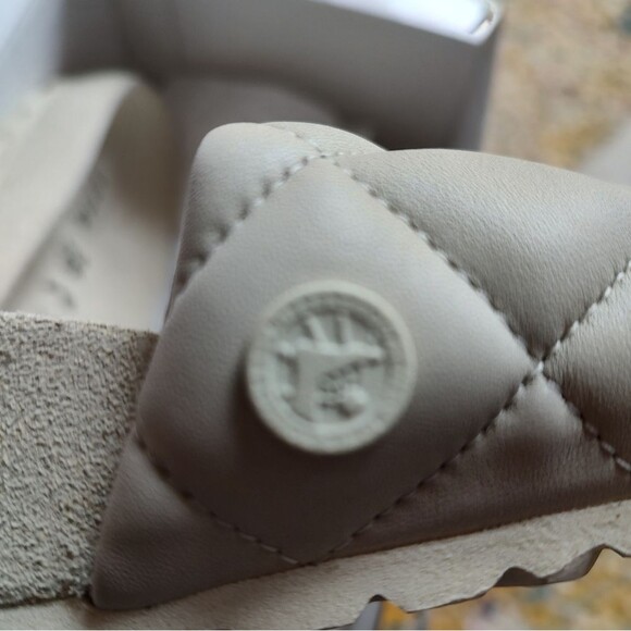 Birkenstock Womens 1774 Sylt Vanilla Padded Leather Slides. NIB. Size 5N - Picture 8 of 9